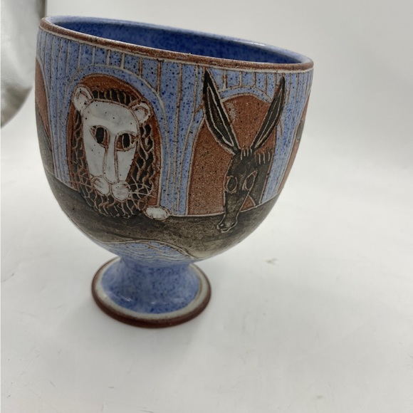 DAVID STEWART Noah's Ark Footed Punch Bowl
Vintage - Picture 3 of 6